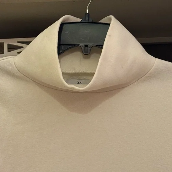 Dudley Stephens Xs Cobble Hill ? turtleneck Cream vello fleece - Picture 4 of 5